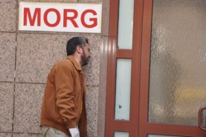 İzmir'de Suriyeli babanın kahreden bekleyişi