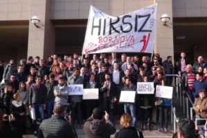 CHP gen&ccedil;lik kolları başkanları yargılandı
