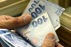 Esnaf, &ccedil;ift&ccedil;i ve gen&ccedil;lerin beklediği 'm&uuml;jde paketi' y&uuml;r&uuml;rl&uuml;kte