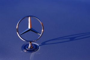 Volkswagen'den sonra Mercedes'e de emisyon iddiası