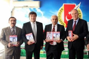 554 şiirle '&Ccedil;anakkale Destanı' kitabı