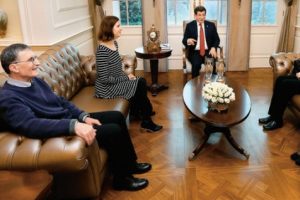 Sare Davutoğlu'nun amcası Aziz Sancar'ın hayatını kurtarmış