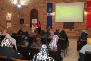 Bursa'da ergenlik d&ouml;nemi seminerleri tamamlandı