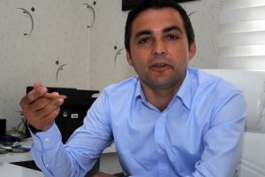 Ş&uuml;pheli asker &ouml;l&uuml;mleri vekillerin g&uuml;ndeminde