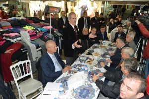 Bursa'da Altepe kapalı &ccedil;arşı esnafıyla bir araya geldi