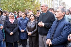 HDP'li Demirel: Tankını, topunu buradan al &ccedil;ıkar