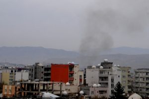 Şırnak'ta hastaneye roket atar isabet etti