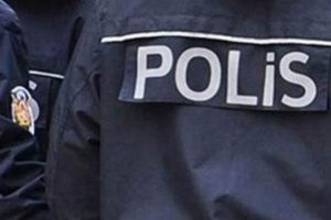 Mersin'de operasyon: 25 g&ouml;zaltı