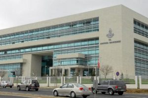 T&uuml;rkiye, Suriyeli sığınmacıya 10 bin TL tazminat &ouml;deyecek