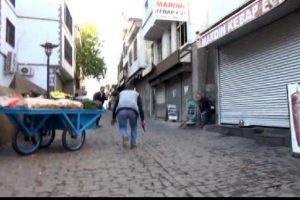 Diyarbakır Barosu El&ccedil;i'nin &ouml;ld&uuml;r&uuml;lmesinde polisin tutuklanmasını istedi