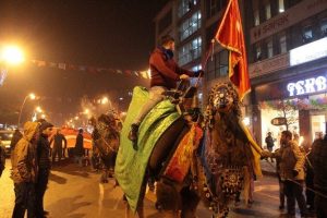 Erzurum'da Winterfest Kış Festivali kortej y&uuml;r&uuml;y&uuml;ş&uuml;