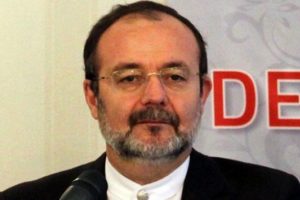 "Sinekleri değil ama kardeşlerimizi ezerek &ouml;ld&uuml;rd&uuml;k"