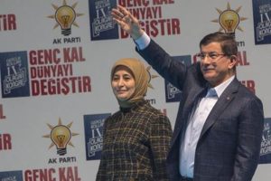 Başbakan Gen&ccedil;lik Kolları Kongresi'nde konuştu