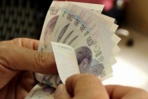 4 &ccedil;ocuklu asgari &uuml;cretlinin maaşı 1.522 TL'ye &ccedil;ıkabilir