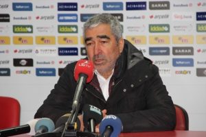 "13 futbolcumuz bizi şikayet etti"