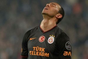Umut Bulut tarihe ge&ccedil;ti