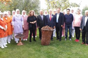 Bursa Nil&uuml;fer Belediye Başkanı Bozbey'den Kardelen'e tam not