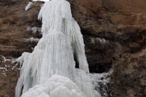 Erzurum'da buzdan şelaleler oluştu