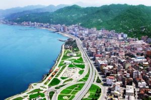 Rize'de dolgu alanındaki binalarda b&uuml;y&uuml;k tehlike