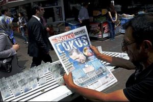 S&ouml;zc&uuml; gazetesi k&ouml;şesine yeni bir ismi kattı
