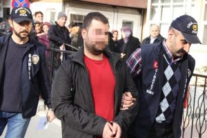 T&uuml;fekle 3 kişiyi vuran gen&ccedil; tutuklandı