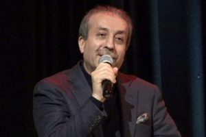 Mehdi Eker 'Ey Sevgili' şiirini okudu