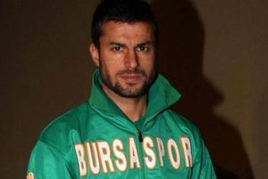 Ali Tandoğan: "Bursaspor, Bursa'nın ger&ccedil;ek taraftarı olmadan bir hi&ccedil;miş"