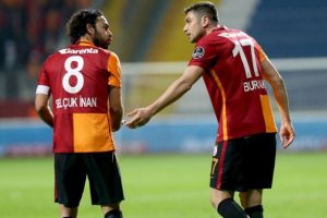 İki yıldıza nazar değdi