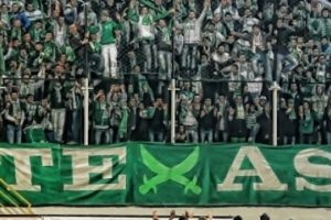 Bursaspor y&ouml;netimi taraftarı dinlemedi