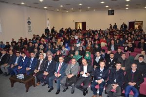 Bursa'da 'namaz bilinci' konferansına geniş katılım