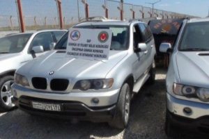 'Yakalanan ka&ccedil;ak arabalar, &ccedil;&uuml;r&uuml;meye terk ediliyor'