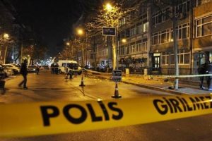 L&uuml;ks otomobil borcu i&ccedil;in seri hırsızlık