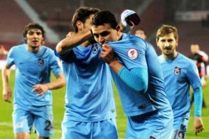 Trabzonspor'a gen&ccedil;lik aşısı operasyonu