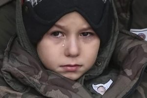 Cizre'de yaralanıp GATA'da şehit olan polise y&uuml;rek yakan veda