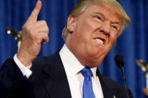 Trump bunu da yaptı: Hillary Clinton'a 'şlong'lu hakaret