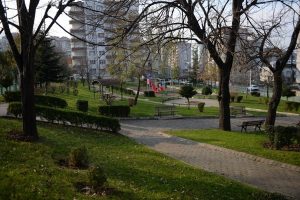 Bursa Yıldırım'da parklar yenileniyor