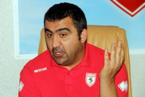"Antrenmanları izleme yasağı derhal kaldırılmalı"