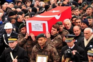 Şehit polis son yolculuğuna uğurlandı