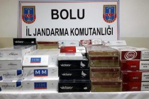 Bolu'da ka&ccedil;ak sigara ve cep telefonu operasyonu: 6 g&ouml;zaltı