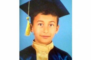 12 yaşındaki &ccedil;ocuk not bırakıp intihar etti