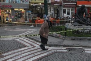 Edirne'de ş&uuml;pheli &ccedil;anta paniği