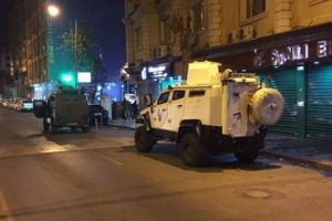 Diyarbakır'da polise bombalı saldırı