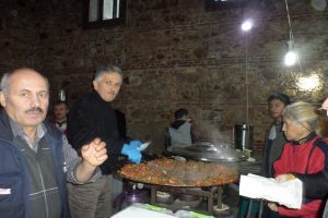 Bursa Mudanya'da eğitim yararına kermes