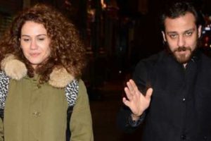 Ekin T&uuml;rkmen ve Erkan Kol&ccedil;ak K&ouml;stendil aşk mı yaşıyor?