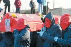 &Ouml;ld&uuml;r&uuml;len kadın ter&ouml;ristin babası: Kızım bir vatan haini