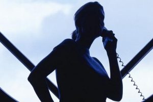 Sahte icra memuru ve sahte avukattan gelen telefona inanmayın