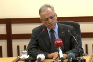 CHP'de Murat Karayal&ccedil;ın'dan sitemli veda