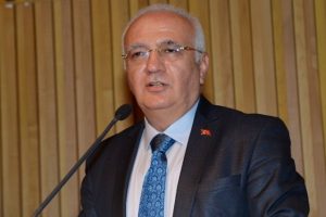 Bakan "Sigaraya b&uuml;y&uuml;k zam" iddiasına cevap verdi
