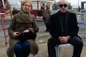 Edip Akbayram, Can D&uuml;ndar ve Erdem G&uuml;l i&ccedil;in, 'Aldırma G&ouml;n&uuml;l' dedi