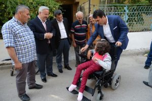 Bursa Osmangazi'de ihtiya&ccedil; sahiplerinin y&uuml;z&uuml; g&uuml;ld&uuml;